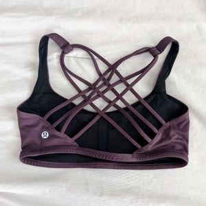 Lululemon free to be bra